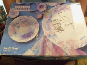 lot 115 image: Corning designs South Sea 20pc Dish...