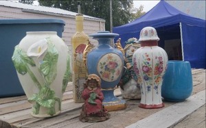lot 202 image: Urns, vases, oil dispenser...