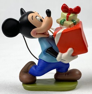lot 52 image: Disney Collectible WDCC Presents For My Pals 1995 Ornament (Mickey) from Plutos Christmas Tree