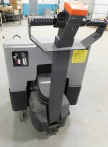 lot 2 image: Kalmar AC Electric Pallet Jack