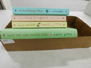 lot 61 image: 4 - Emily Giffin Books