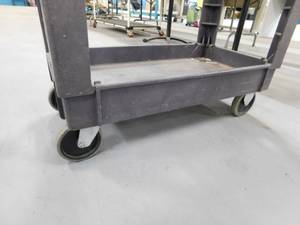 lot 122 image: Rolling Utility Cart - 17 x 31