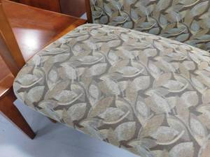 lot 129 image: 3 - Piece Office Furniture