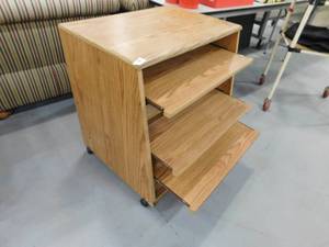 lot 138 image: Rolling Storage Cart  28(w) x 23 x 30(h)