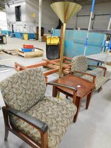 lot 176 image: 2 Chairs, Table & Lamp