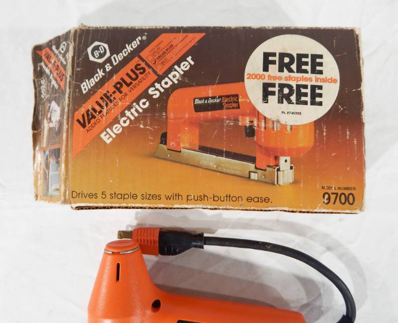 Black and Decker Electric Staple Gun Model 9700, St. Paul - West 7th Area  - Vacuum Tubes, Electronics Parts, Tools, Electrical Supplies, Drill Bits,  Hardware, Storage Cabinets, Vintage Shoe Repair and More