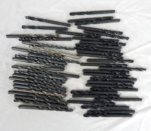 Lot of 50 Assorted 1764 Inch Drill Bits