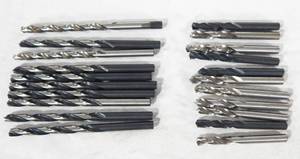 Lot of 21 Assorted 732 Inch Drill Bits