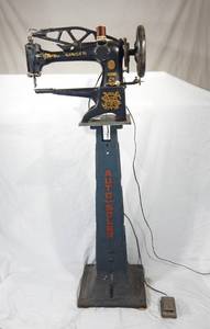 Antique Working 1910 Singer Industrial Sewing Machine With Iron Auto Soler Base