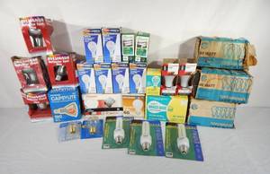 Lot of Incandescent, Energy Efficient and Flood Light Bulbs