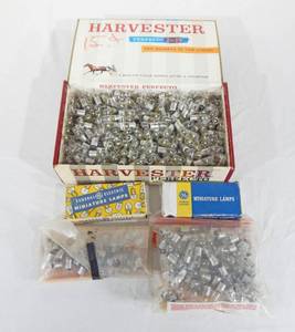 Huge Lot of Hundreds of GE Miniature Lamps