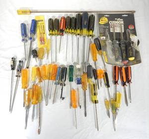 Huge Lot of Assorted Screwdrivers