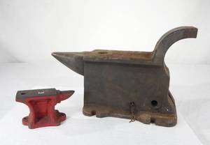 Set of 2 Anvils