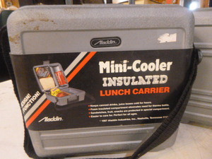 lot 74 image: Lunch Boxes and Water Bottles