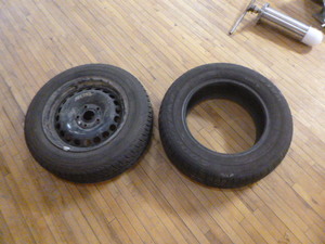 lot 45 image: 2 Tires