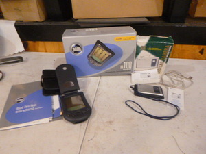 lot 100 image: Palm M100 and Oregon Scientific Digital Camera
