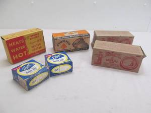 Vintage water heater, mason cups