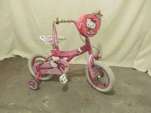 Hello Kitty bike