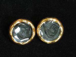 lot 68 image: Vintage Enamel Filled Earrings