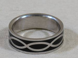 lot 85 image: Silver Tone Mens Band