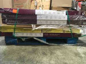 Pallet with assorted Flooring see pictures