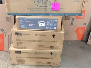 Pallet with assorted Glacier Bay  Kitchen Sinks not used  see pictures