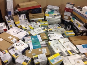 Pallet with assorted branded faucets various models and conditions customer returns