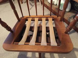 lot 205 image: Vintage Swivel Rocker With Pillows