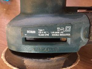 lot 232 image: Black and Decker Orbital Sander