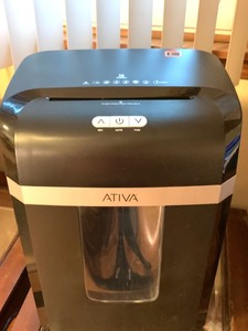 lot 74 image: Ativa Paper Shredder