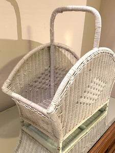 lot 79 image: Wicker Magazine Rack