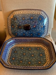 lot 114 image: Polish Casserole Dish