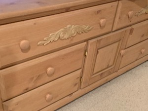 lot 203 image: Seven Drawer Ornate Dresser