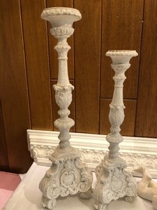 lot 42 image: Decorative Wall Shelf