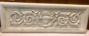 lot 41 image: Shabby ChicWhite Washed Decor
