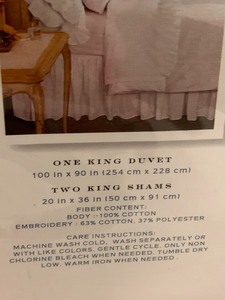 lot 267 image: New Shabby Chic King Duvet Set
