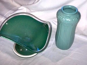 lot 308 image: Art Glass Green Bowl and Green Pottery Pitcher