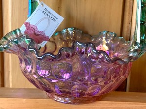 lot 314 image: Fenton Pink Thumbprint Basket
