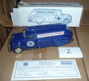 die cast Standard Oil Co. 1938 Dodg...