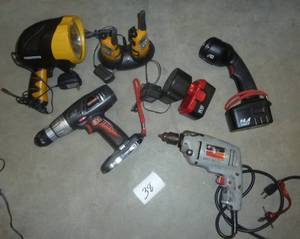 Tool lot, big coleman light, set of...