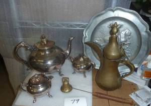 Silverplate serving set, unusual lo...