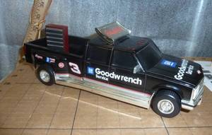Dale Earnhardt Goodwrench pickup wi...