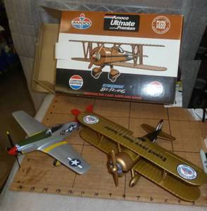 2 Die Cast airplanes, New Stearman ...