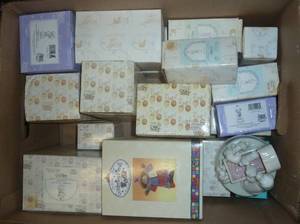 Box of 20 new vintage precious mome...