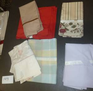 8 king size pillow cases - lavendar...