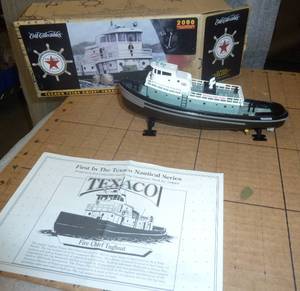 New Ertl Texaco tugboat 2000...
