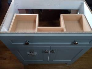 Everdean 30.5 in. W x 19 in. D x 34 in. H Vanity in Pearl Gray with Cultured Marble Vanity Top WITHOUT  White Sink by Glacier Bay- no packaging