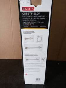 Crestfield 3-Piece Bath Hardware Set with Towel Ring Toilet Paper Holder and 24 in. Towel Bar in Brushed Nickel by Delta- not used
