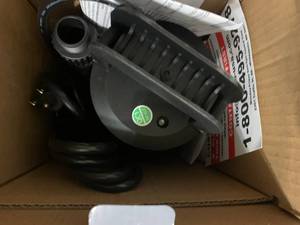 14 HP Submersible Thermoplastic Oil-Free Utility Pump by Superior Pump - open box not used