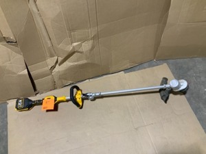 Dewalt 20v cordless brushless string trimmer (tool only) used but complete and tested see pics
